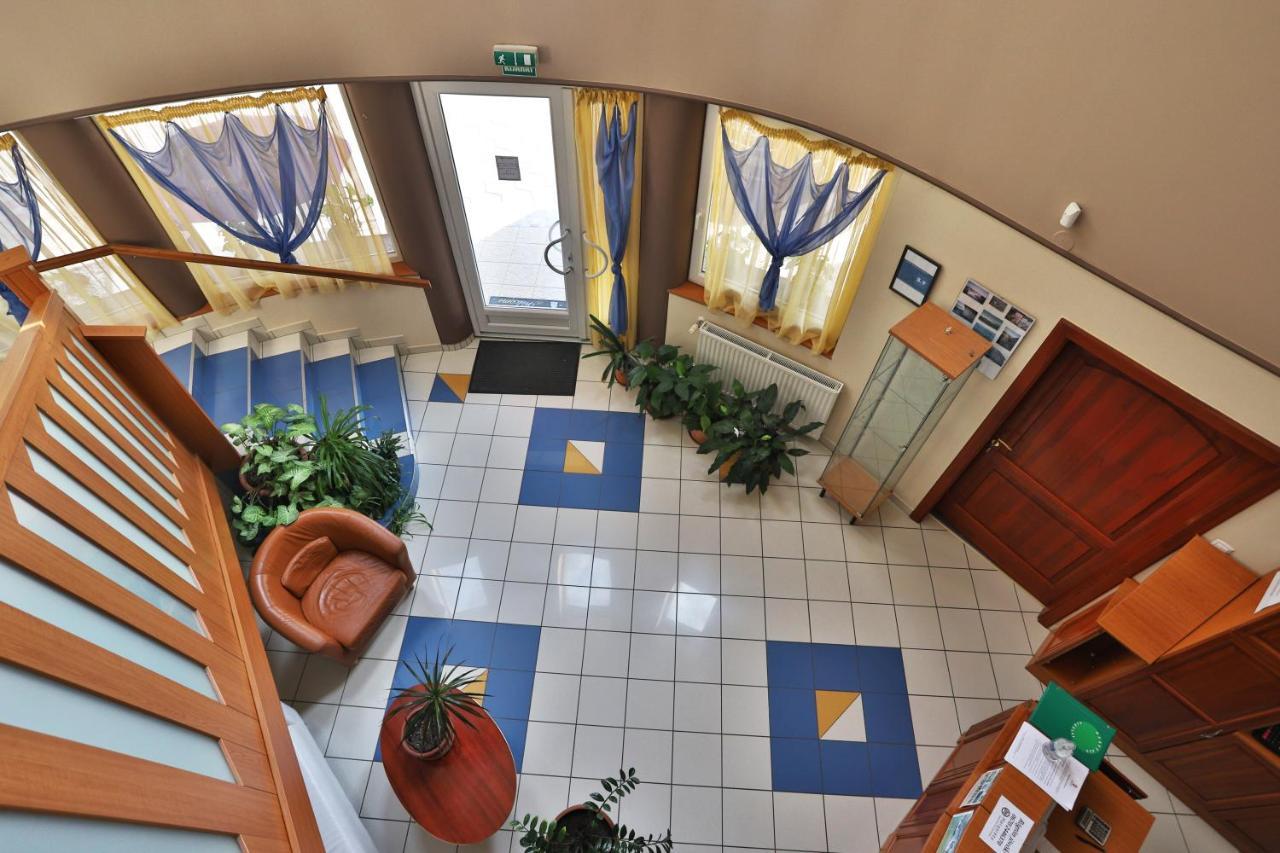 Margareta Apartman Es Ueduelohaz Bogacs Exterior photo