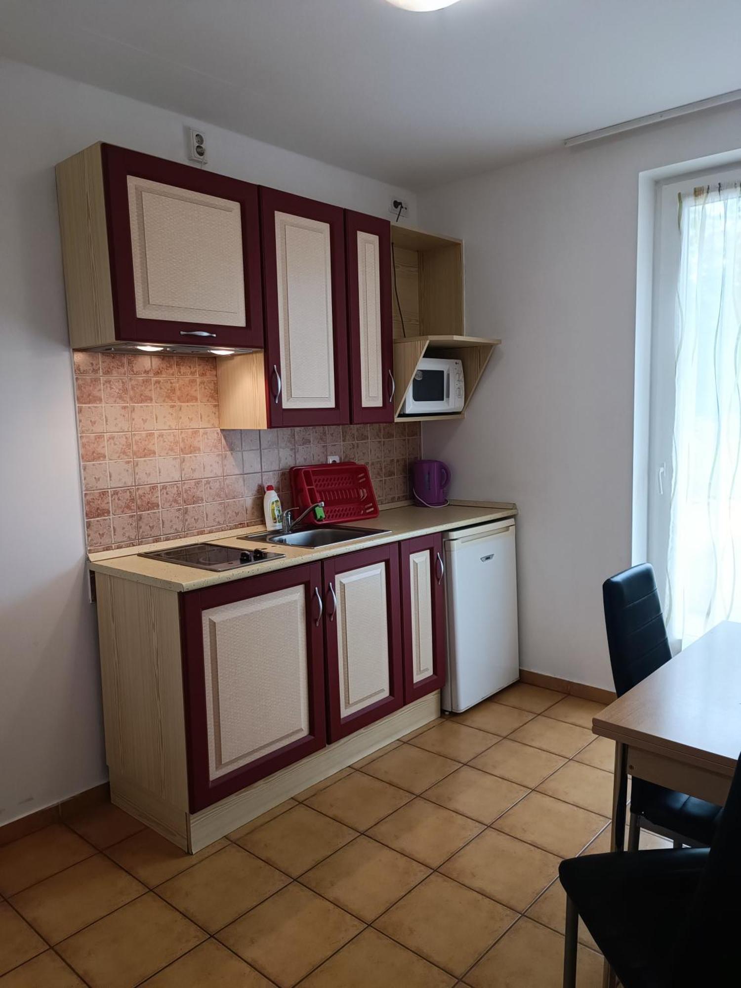 Margareta Apartman Es Ueduelohaz Bogacs Exterior photo
