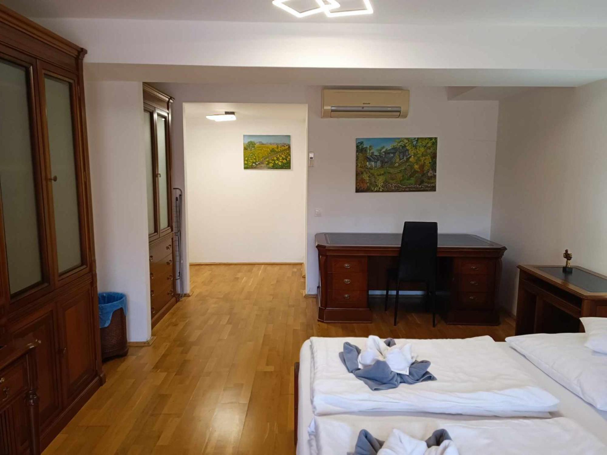 Margareta Apartman Es Ueduelohaz Bogacs Exterior photo
