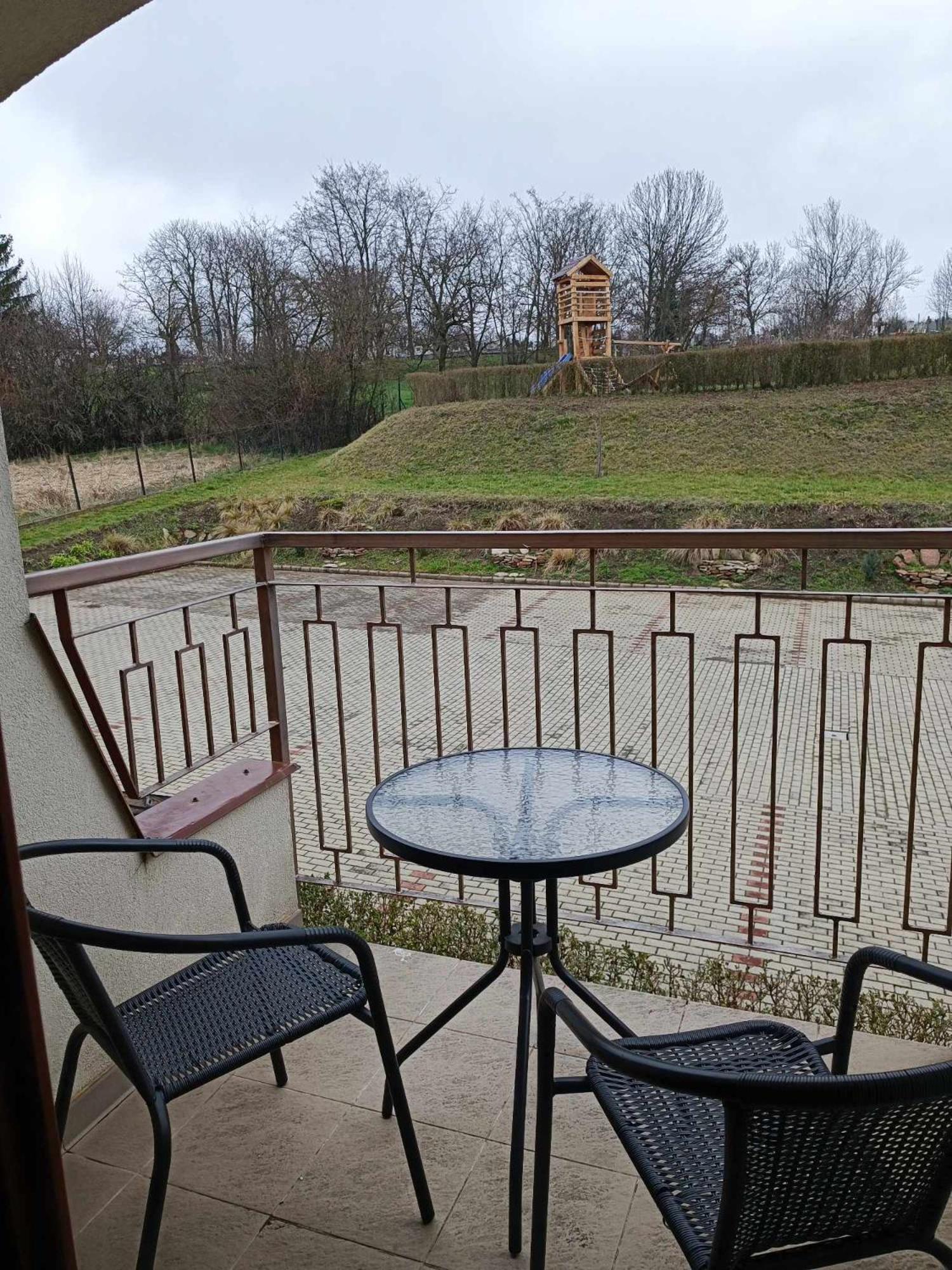 Margareta Apartman Es Ueduelohaz Bogacs Exterior photo